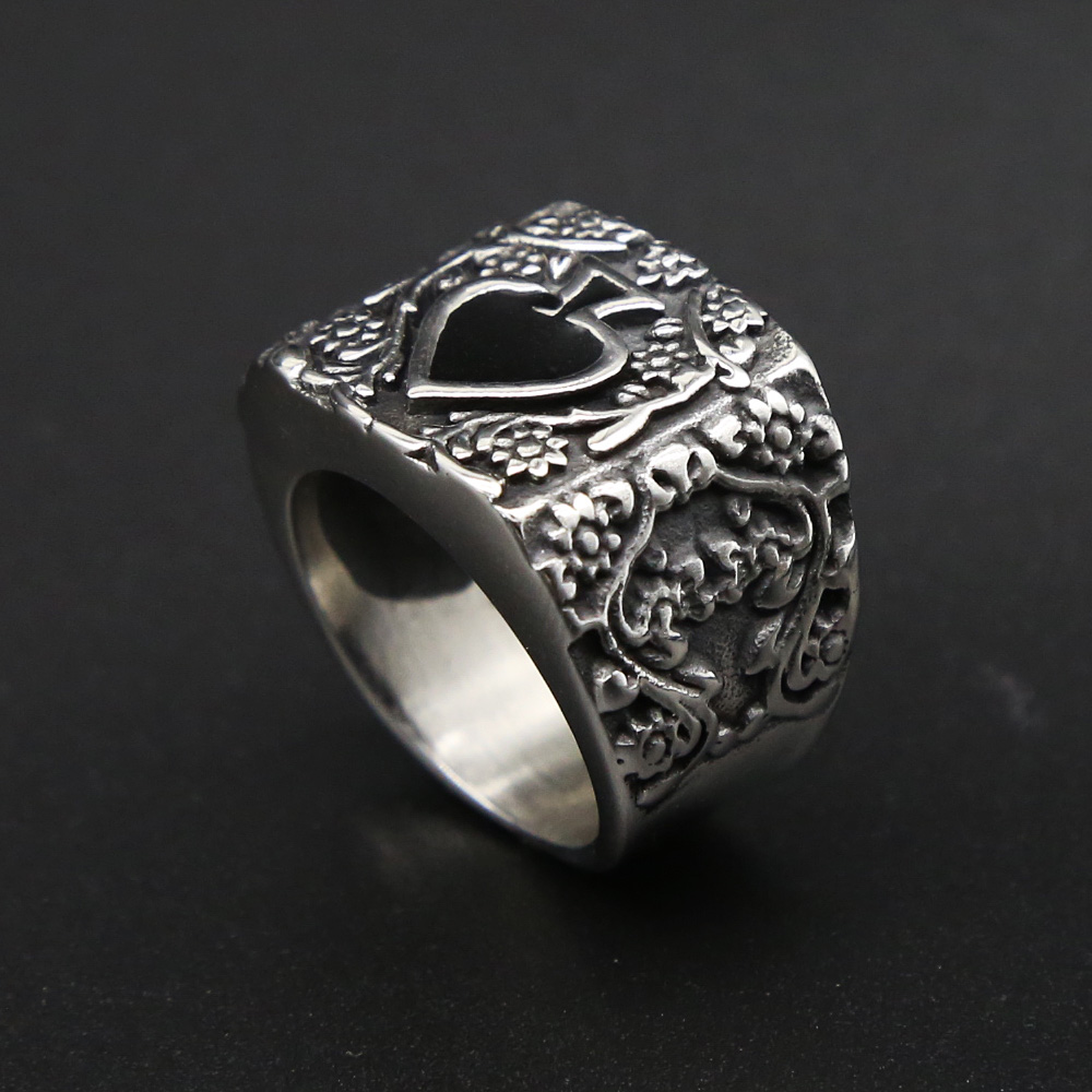 Lucky Spades A Solitaire Ring  - огляд і ціна Men'S Fashion Outlets